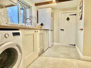Utility Room- click for photo gallery